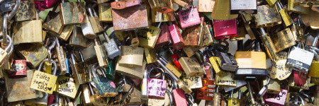 Paris love locks to auction for charity