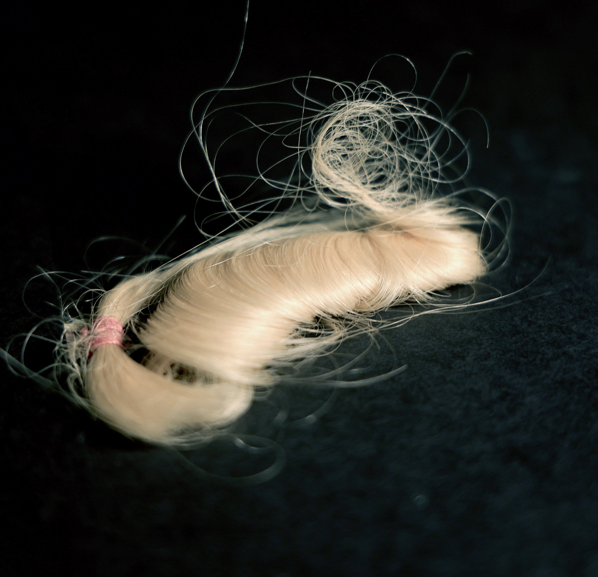 Marilyn Monroe 'Happy Birthday Mr President' Lock of Hair For Sale Marilyn Monroe 'Happy Birthday Mr President' Lock of Hair For Sale