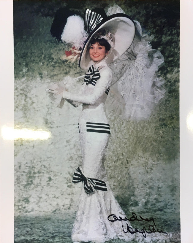 Audrey Hepburn signed photograph1