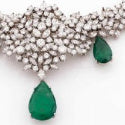 Paris sale offers €25,000 'important' 1960s diamond and emerald necklace