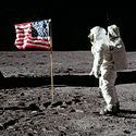 Buzz Aldrin signature at world's biggest autograph show