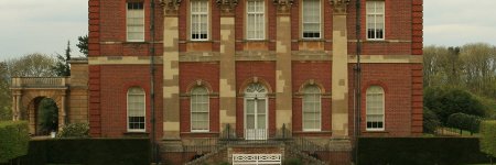 Victoria Crosses feared lost in Clandon Park House fire