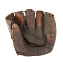 Jackie Robinson's last glove to grab $1m at auction?