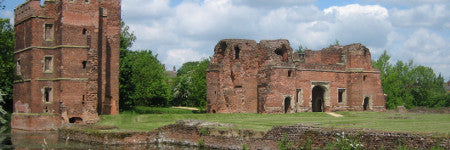 15th century golden brooch hammers for $26,000