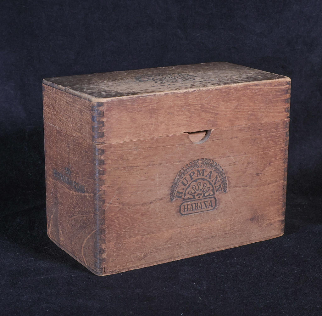 Fidel Castro's Cuban Revolution Secret Message Cigar Box. With message and signature by Fidel Castro on the base. Accompanied by a secret letter discovered inside.