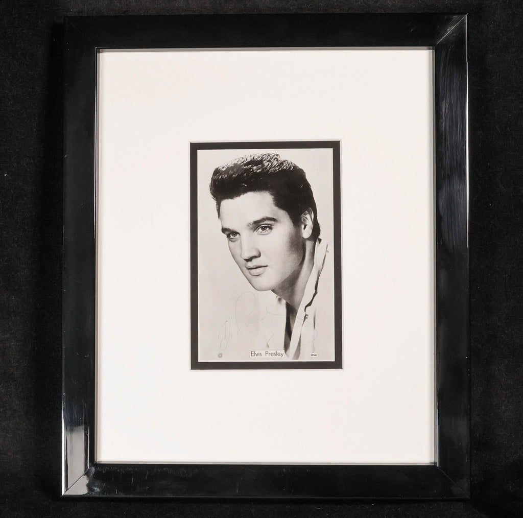 Elvis Presley early signed photograph