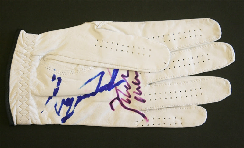 Serene Jordan Spieth's Errant Tee Shot Hits Masters Patron, Golf Star Apologizes With Signed Glove Artwork Digital Art Serene Jordan Spieth's Errant Tee Shot Hits Masters Patron, Golf Star Apologizes With Signed Glove Artwork Digital Art